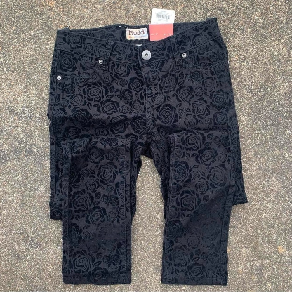 🍄🍄🍄BOGOHO🍄🍄🍄Black Jeans w/Velvet Brocade Pattern